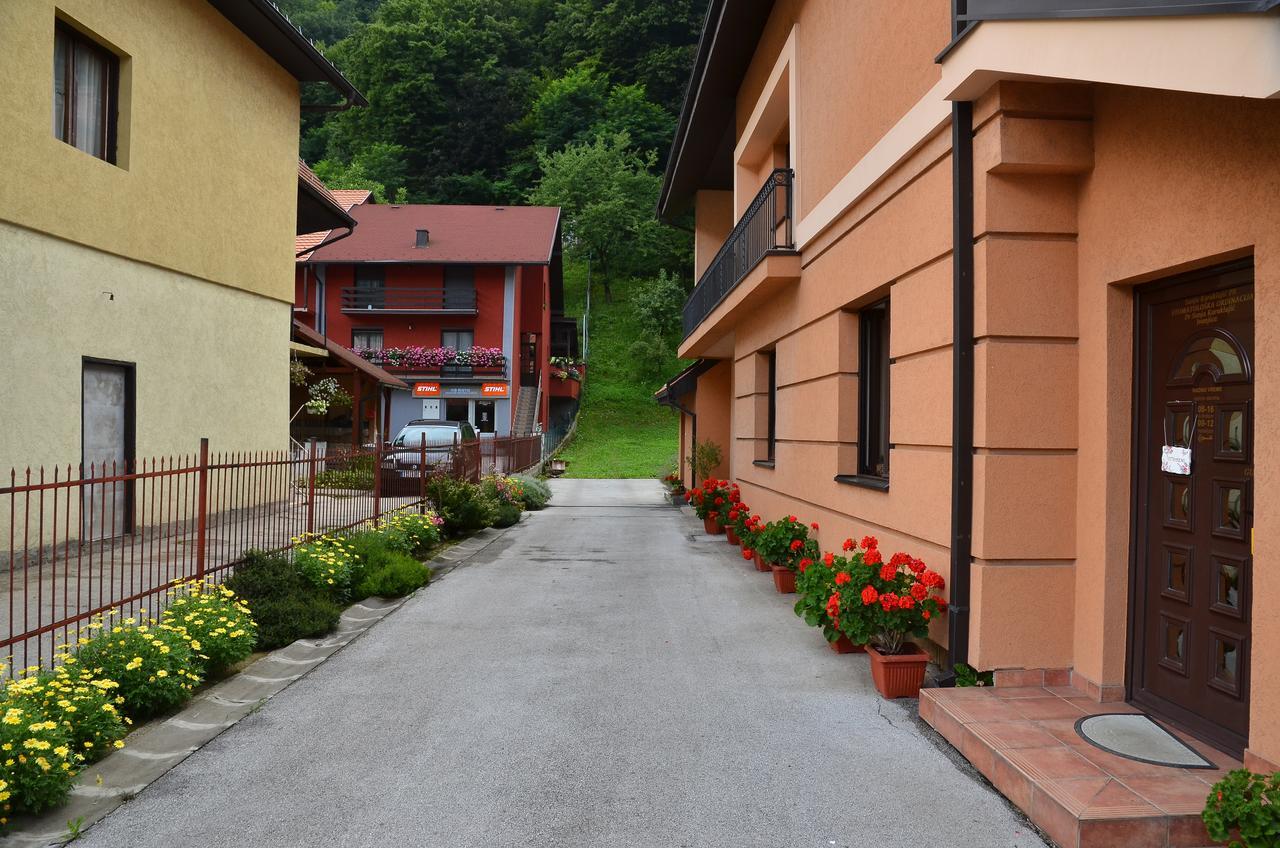 Apartmani Milosevic Ivanjica Zewnętrze zdjęcie